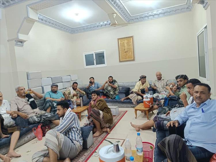 أمسية رمضانية في منزل المجيدي تجمع قيادات لحج وتؤكد دعم الفريق الصبيحي للمرحلة المقبلة