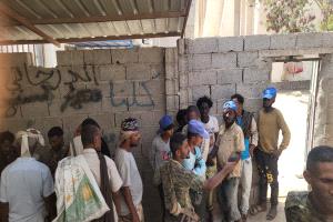 شرطة دار سعد تنفذ حملة أمنية لمكافحة التسول والباعة المتجولين بالشوارع