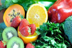 11 خضارًا تمنحك جرعة فيتامين C كاملة.. وطريقة الطهي قد تدمّرها