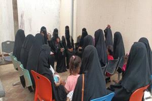 نزول إشرافي لمديرة إدارة التثقيف الصحي بلحج لتفقد سير عمل مشروع نوادي الأمهات بمركز ام جاسم والفيوش