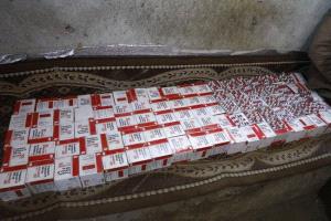 الأجهزة الأمنية بمأرب تضبط 14 ألف كبسولة مخدرة ومتهمين بالتعاطي في عمليتين منفصلتين