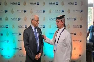 د. مصطفى نعمان: الظروف الاستثنائية فرضت حجم التشكيل الوزاري، والواقعية السياسية تحكم مسار العودة إلى الداخل