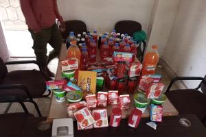 مكتب الأشغال العامة والطرق بزنجبار يضبط كمية من المخالفات الصحية بسوق المدينة