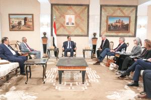 وزير الداخلية يلتقي فريق مكتب المبعوث الأممي