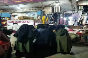 أمن المكلا يواصل الحملة المشتركة لتنظيم الأسواق في مدينة المكلا مع الإدارة العامة للأشغال