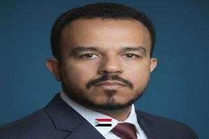 الإعلامي عمر عرم: حكومة الحزب الواحد انقلابٌ صريح على اتفاق الرياض ومبدأ المناصفة