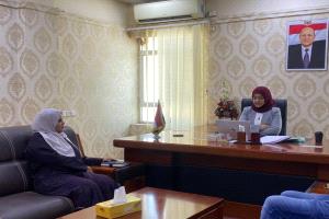 وزيرتا شؤون المرأة والشؤون القانونية تناقشا تعزيز التعاون لدعم قضايا المرأة