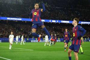 برشلونة يعتلي صدارة الدوي الاسباني بفوزه على ليفانتي بثلاثية