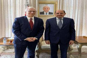 السفير الألماني يؤكد دعم برلين للحكومة اليمنية عقب لقائه رئيس الوزراء شائع الزنداني