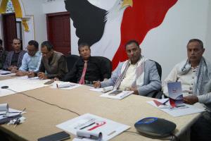 تعز: ندوة سياسية تناقش سيناريوهات الصراع الأمريكي الإيراني وتداعياته على اليمن وخيارات صانع القرار