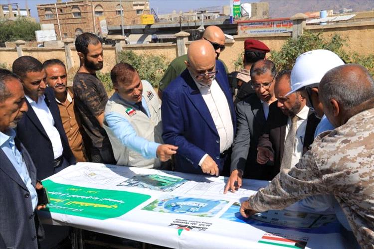 محافظ تعز يضع حجر الأساس لمشروع مركز إبصار التخصصي لعلاج العيون