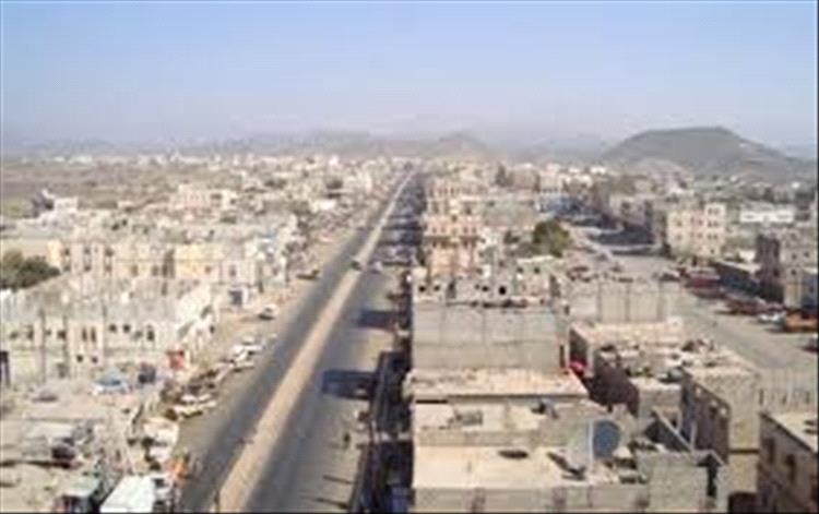 اللجنة الأمنية في محافظة لحج تطمئن أبناء المحافظة باستقرار الأوضاع وحل إشكالية حركة المسافرين