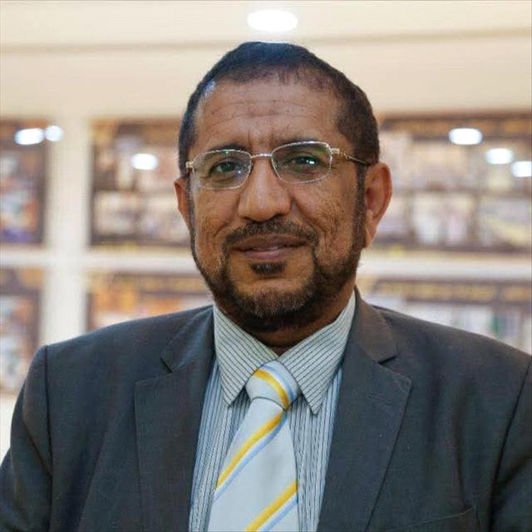 محمد بالفخر يرحّب ببيان رئاسة مجلس القيادة الرئاسي ودعوة السعودية للحوار الجنوبي