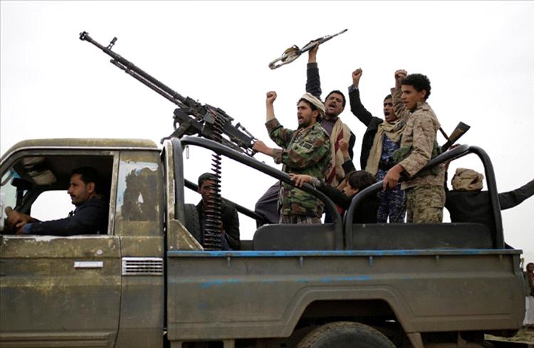 مليشيا الحوثي تستهدف قرى الزرانيق في تهامة بقصف عنيف وتفرض حصارًا خانقًا