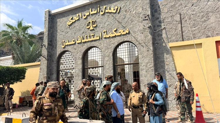 العميد حمدي شكري يلتقي بمدير مكتب الأمن والسلامة للأمم المتحدة في عدن