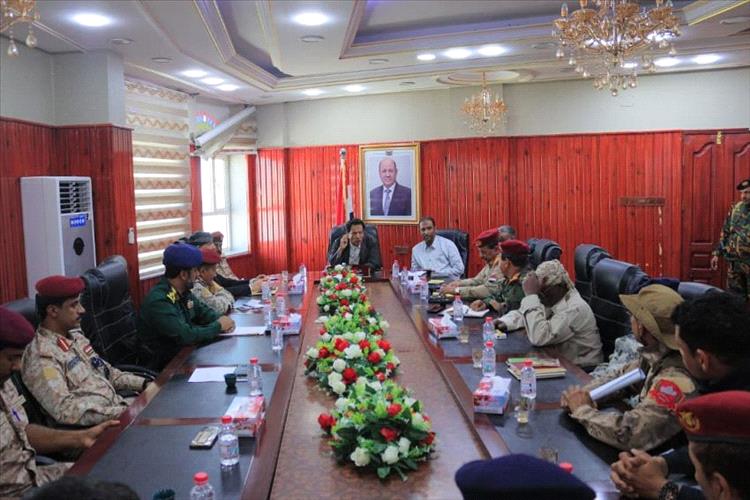 اللجنة الأمنية في المهرة تدعو إلى التسليم الطوعي للاسلحة في مدة اقصاها 10 ايام