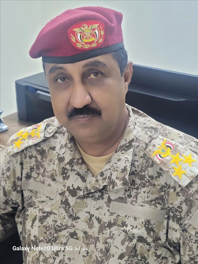 نجل شيخ الشهداء العميد طارق علي ناصر هادي يشكر كل من عزاه بوفاة ابنته