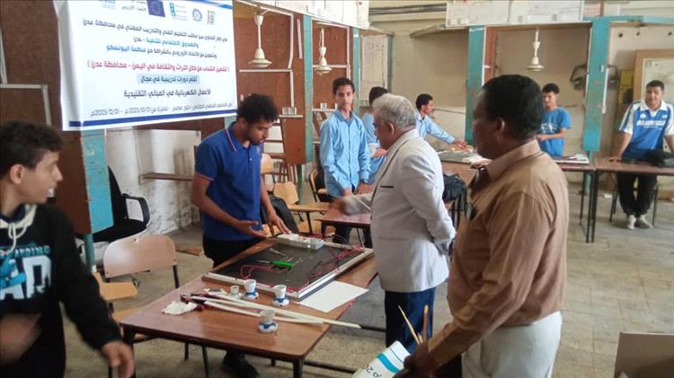 قرع أجراس الاختبارات في المعاهد المهنية والتقنية بالعاصمة عدن مع نزول ميداني مكثف للجان الإشرافية