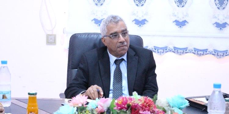 ​باسليم يهنئ الزنداني بنيله ثقة القيادة السياسية وتعيينه رئيساً للحكومة