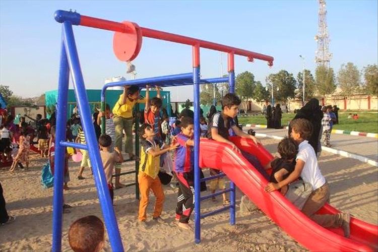 عدن : الخدمات والرواتب تسقط زيف الشعارات 10 أيام من العمل تُنهي 10 سنوات من الوعود 