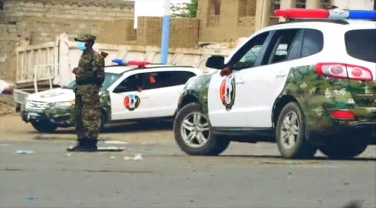 شرطة مأرب تضبط متهمين في قضيتي شروع في قتل وتباشر الإجراءات القانونية