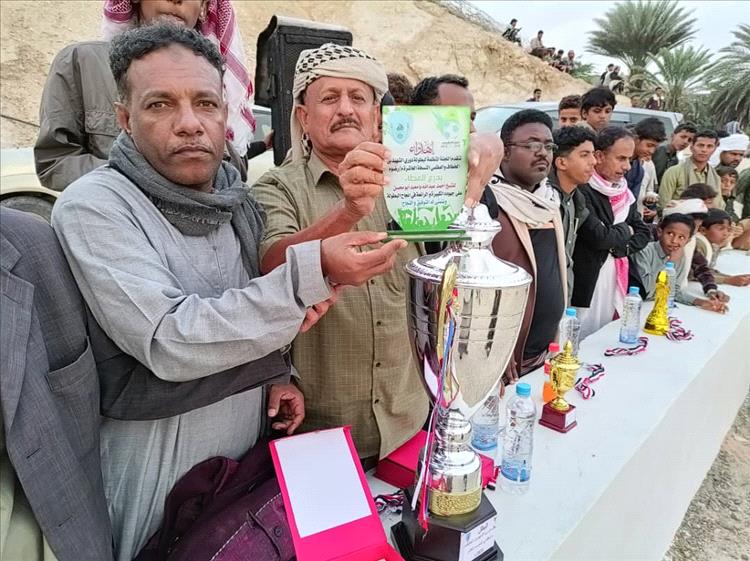 كواكب جلعة يتوج بكاس بطولة الشهيدين الخطاف والعظمي النسخة العاشرة 