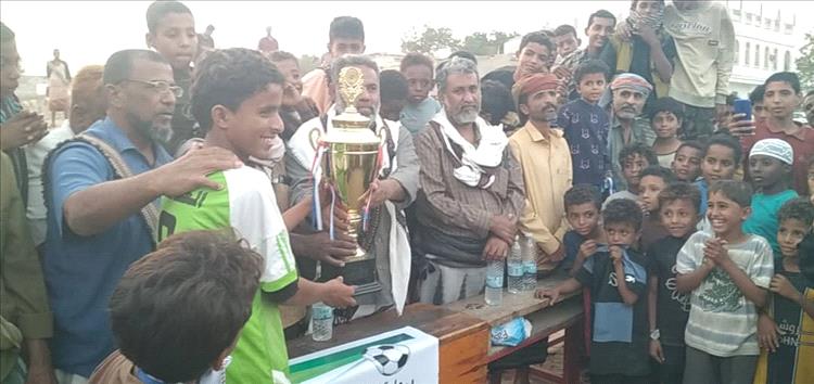 فريق العاصفة يتوَّج بطلاً في أربعينية الفقيد عبدالله الكازمي (أبو صقر)