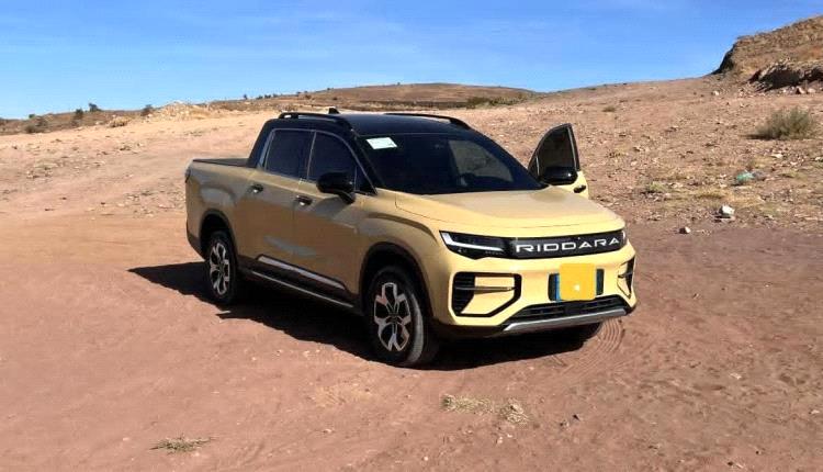 خبير اقتصادي يحذر من السيارات الكهربائية في اليمن 