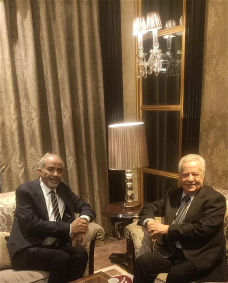 الفريق الركن محمود الصبيحي يستقبل المستشار عبدالعزيز المفلحي في الرياض ويؤكدان أهمية الحوار الجنوبي