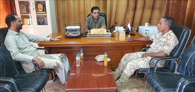 اجتماع اللجنة الأمنية بمديرية القطن برئاسة المدير العام للمديرية