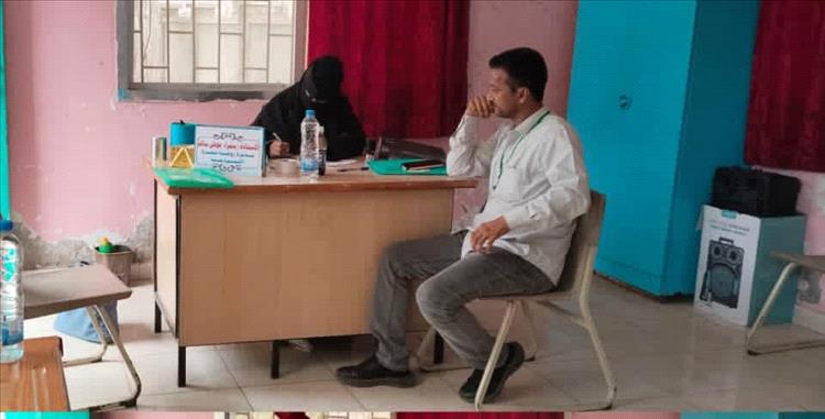 نزول ميداني لممثل وزارة التربية إلى روضة شقرة لمتابعة تنفيذ برنامج الوجبة المدرسية