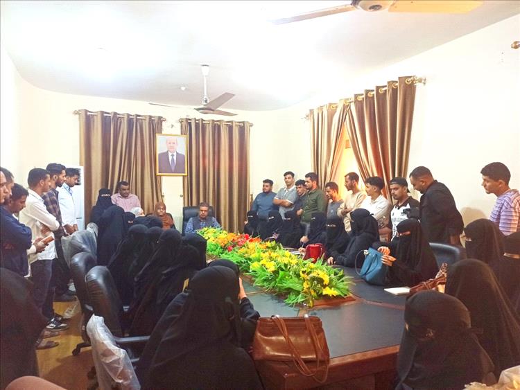 هيئة المواصفات والمقاييس تستقبل أكثر من (40) طالبا من جامعة الريادة قسم إدارة الأعمال