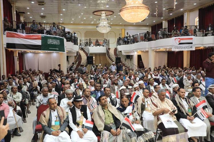 مشائخ وقيادات في تعز: تأييد مطلق لقرارات الرئيس العليمي وإشادة بالموقف السعودي وتأكيد على محورية المقاومة الشعبية