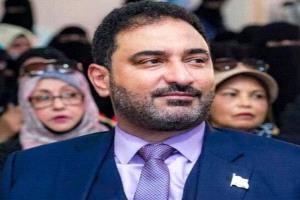 عبدالعزيز الجفري ينفي شائعات الاحتجاز ويؤكد دعم الحوار برعاية السعودية