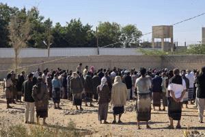 شبوة تودّع رائد العمل الصحي والإنساني الدكتور عبدالحكيم باجمال في تشييع مهيب