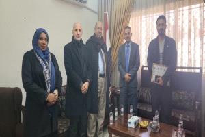 الدكتور عمر زين السقاف يلتقي بالاطباء اليمنيين في مستشفيات الأردن ويطمئن على اوضاعهم