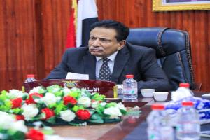 محافظ المهرة يرحّب ببيان الخارجية السعودية الداعي لحوار جنوبي شامل
