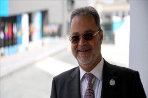 عبدالملك المخلافي: حكومة كفاءات بلا محاصصة خيار مثالي… لكن هل يتحقق؟