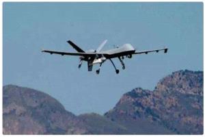 سكان محليون: طيران مسيّر يحلّق فوق سماء معسكرات في الضالع