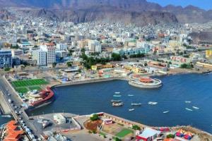 وزير سابق: خطوات عملية لجعل عدن بيئة آمنة وتنمية مستدامة