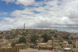 العثور على جثة طفل مشنوقًا في عمران