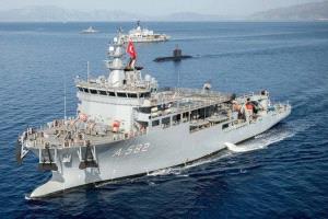 تركيا تمدد فترة خدمة قواتها البحرية لعام آخر في بحر العرب وخليج عدن