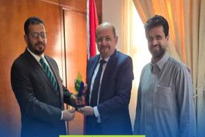 المدير التنفيذي لمؤسسة صِلة للتنمية يبحث مع وزير الخارجية وشؤون المغتربين آفاق التعاون المؤسسي