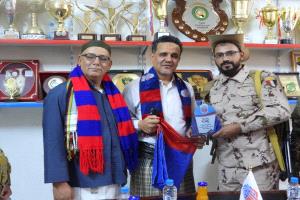 سيئون: اللواء عمار طامش يكرّم نادي سيئون عقب تتويج ناشئيه بلقب كأس حضرموت لأندية الوادي