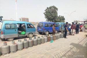 مواطنون في عدن: هل من حل نهائي لتقطعات الغاز القادمة من مأرب؟ حياتنا تضررت والسلطات عاجزة