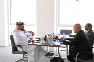 المدير الفني للاتحاد يبحث تعزيز التعاون مع الاتحاد القطري