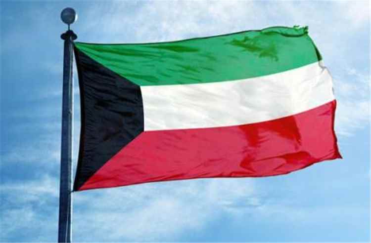 الكويت تتعرض لهجوم إيراني جديد استهدف محطة القوى الكهربائية وتقطير المياه