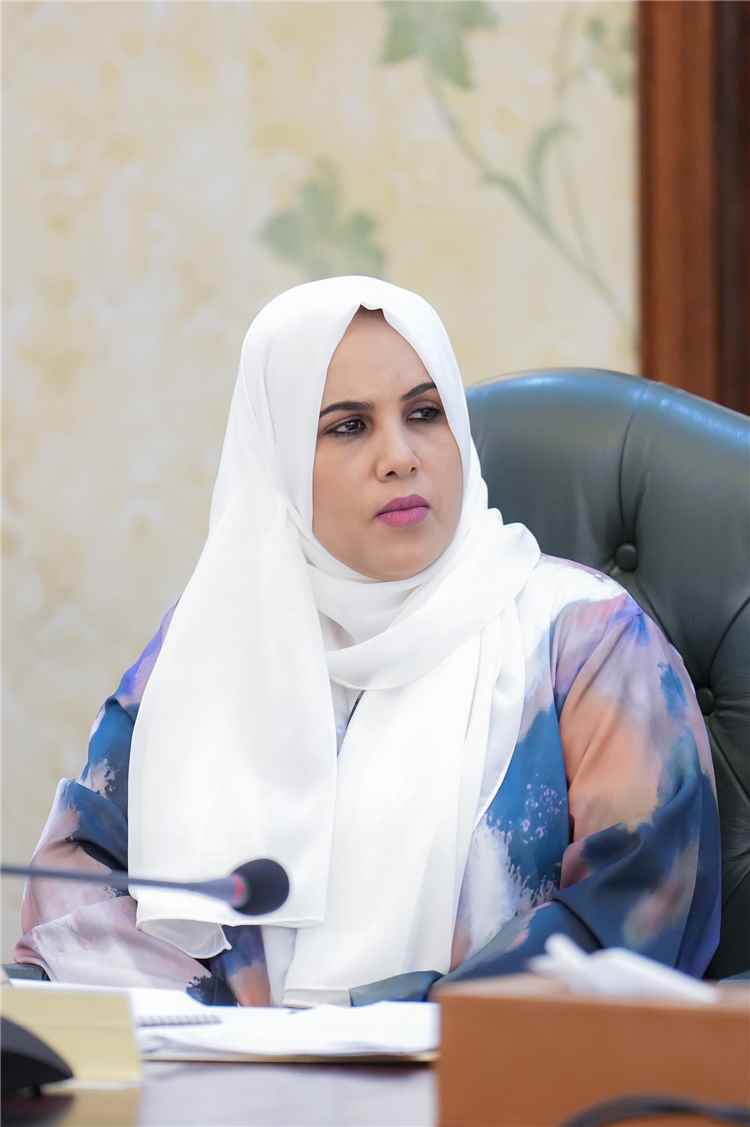 فريق عمل وزير الدولة  لشؤون المرأة يهنئ الدكتورة عهد جعسوس بمناسبة تعيينها وزيرة للإدارة المحلية