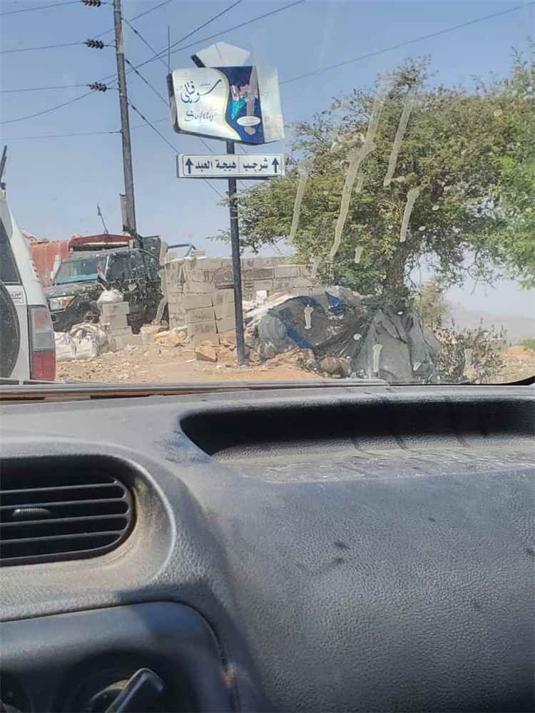 نقطة أمنية بين لحج وتعز تحت الشكوى.. مسافرون يتهمون أفرادها بالابتزاز وطلب الأموال