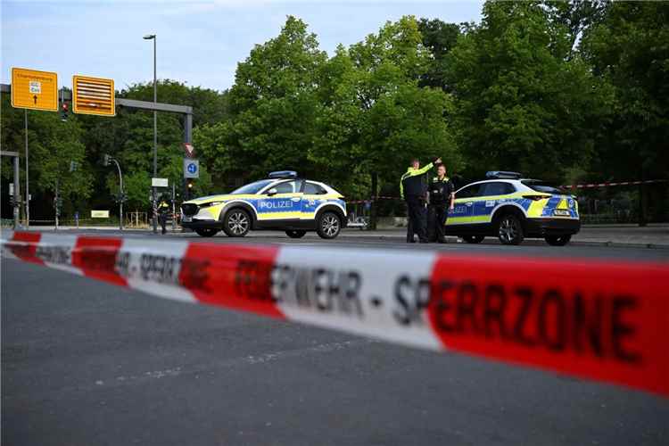 قتيل و16 جريحاً في عملية دهس لحشد في برلين